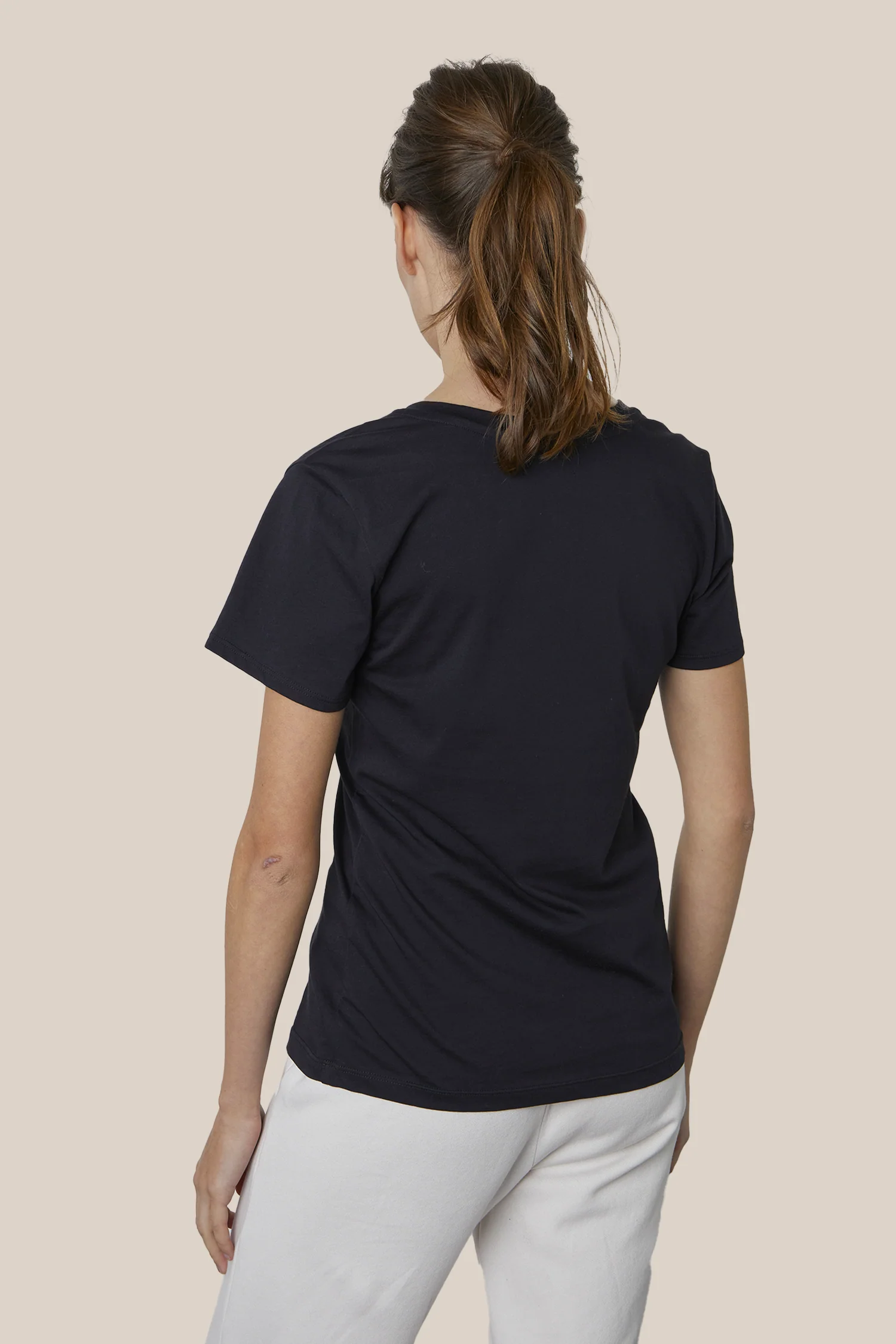 SUSAN WHISPER COTTON T-SHIRT IN BLACK - Image 3
